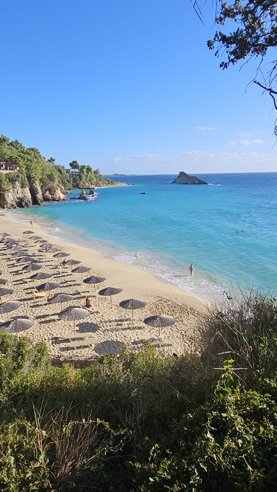 Platis Gialos Beach Kefalonia | Calm Sandy Beach Near Argostoli